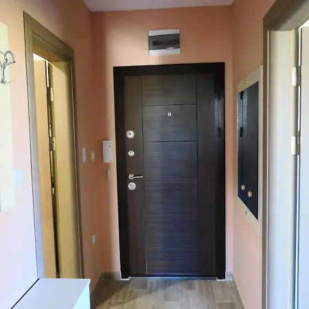 Nikol Deluxe Апартаменты